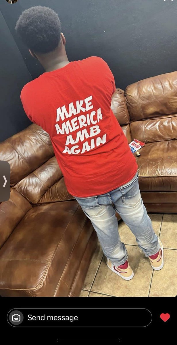 JayNine0273's tweet photo. Long live drose @girlthatsDrose A〽️B ❤️🖤 https://t.co/LrX30IM6Vn