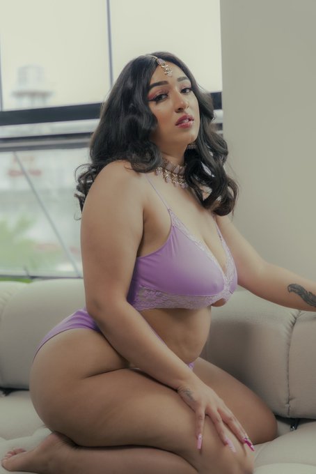 A real thicc body 😈 https://t.co/Lr6ZGA8KcZ