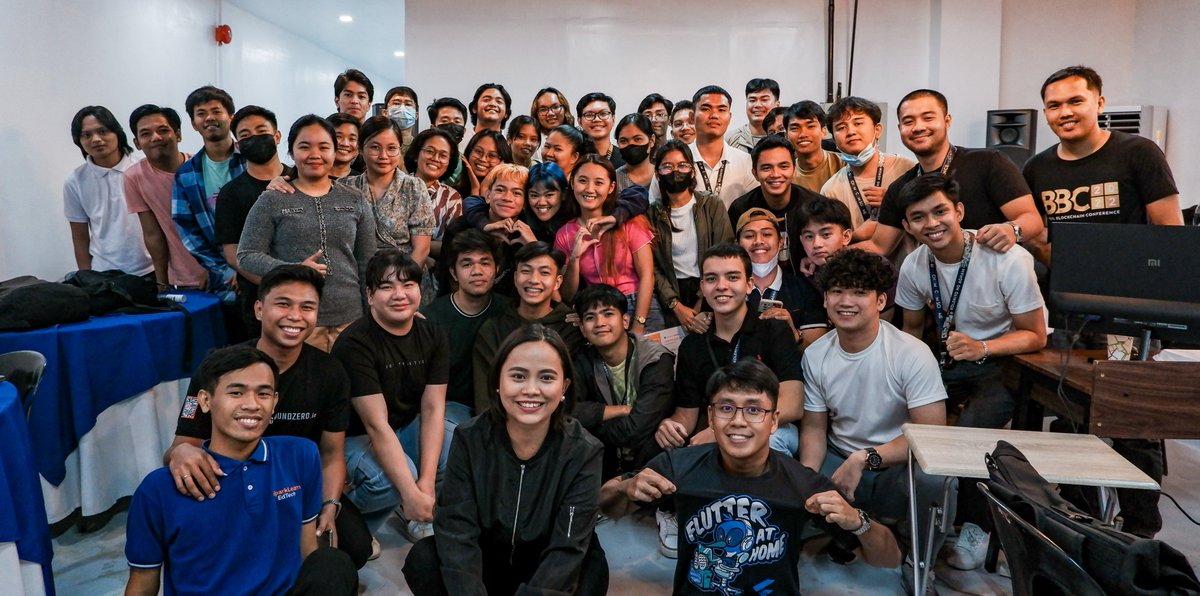 SparkLearnET's tweet photo. 📸 Capturing the incredible moments!

Buong pusong PASASALAMAT sa lahat ng mga sumali at sa ating sponsor at #communitypartners na tumulong sa success ng ating #FlutterWorkshop! We are grateful for your enthusiasm, dedication, and active participation throughout the event. 🙌✨ https://t.co/XTqUbawsq8
