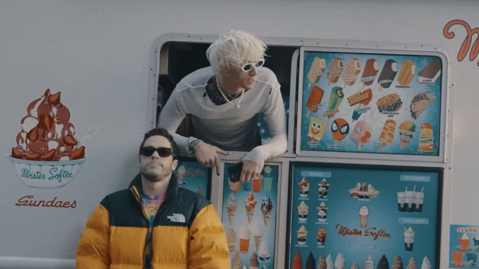 mgkscandy's tweet image. this duo never misses