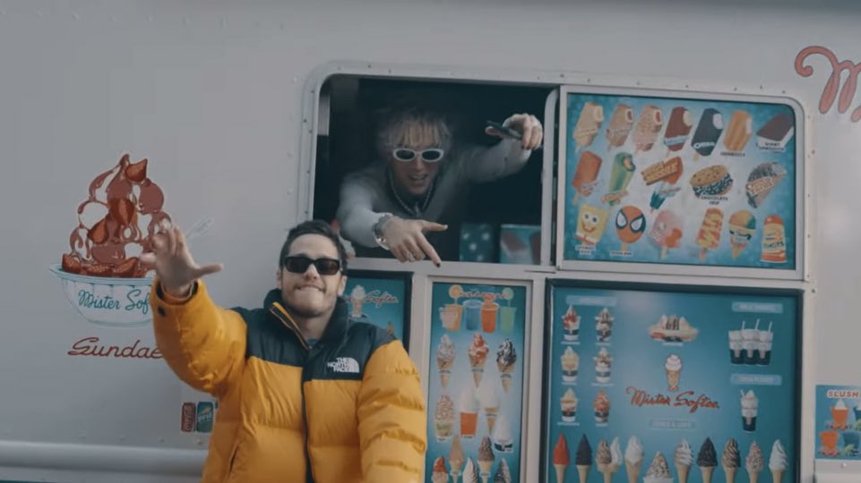 mgkscandy's tweet image. this duo never misses