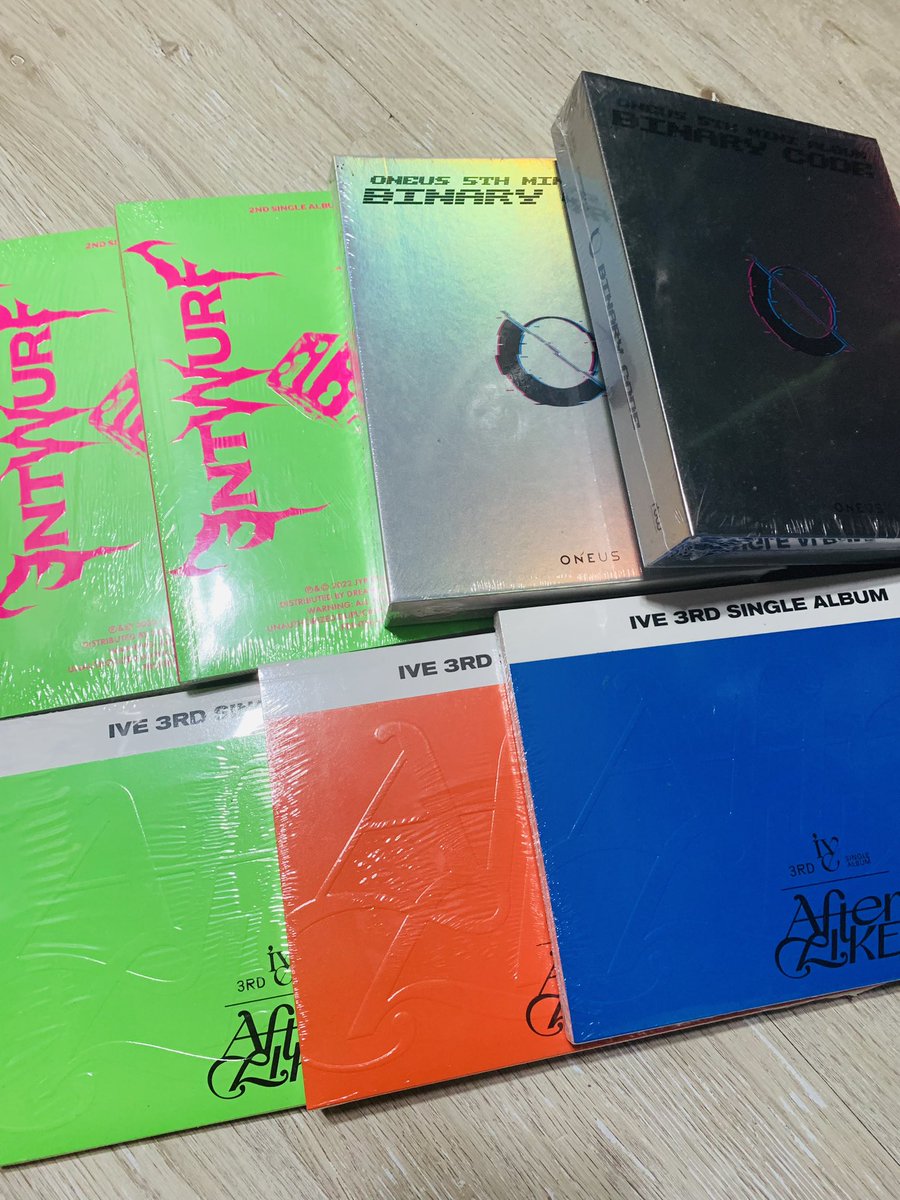 Available pa sealed albums natin