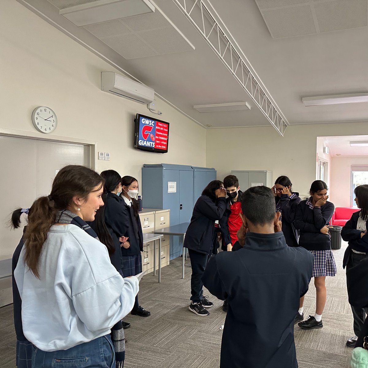 lblaus's tweet photo. Last month, we headed over to Glen Waverley Secondary College (GWSC) to facilitate our second Student Ambassador Program, titled 'Communications for Change.' 🗣️

#student #ambassador #glenwaverley #oaktree #livebelowtheline #communication #teamwork #sustainabledevelopment https://t.co/jkiFvGAHTr