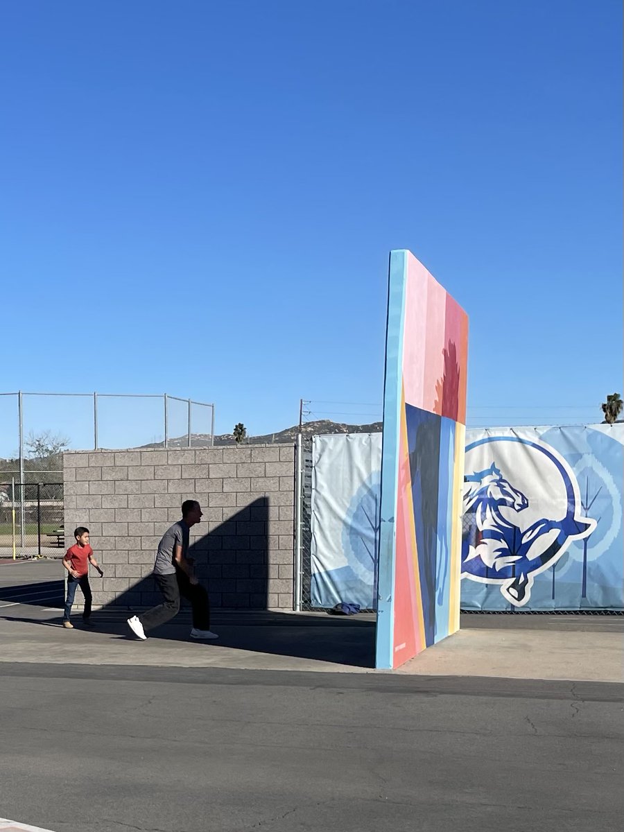 When this student earned his break, he was lucky enough to get to take it with Mr. Wallace. It’s actions like this that build meaningful connections to students, and we appreciate all he does to make these happen. 
⁦<a href="/NarancaMustangs/">Naranca Elementary School</a>⁩ ⁦<a href="/CajonValleyUSD/">CajonValleyUSD</a>⁩ #Leadership