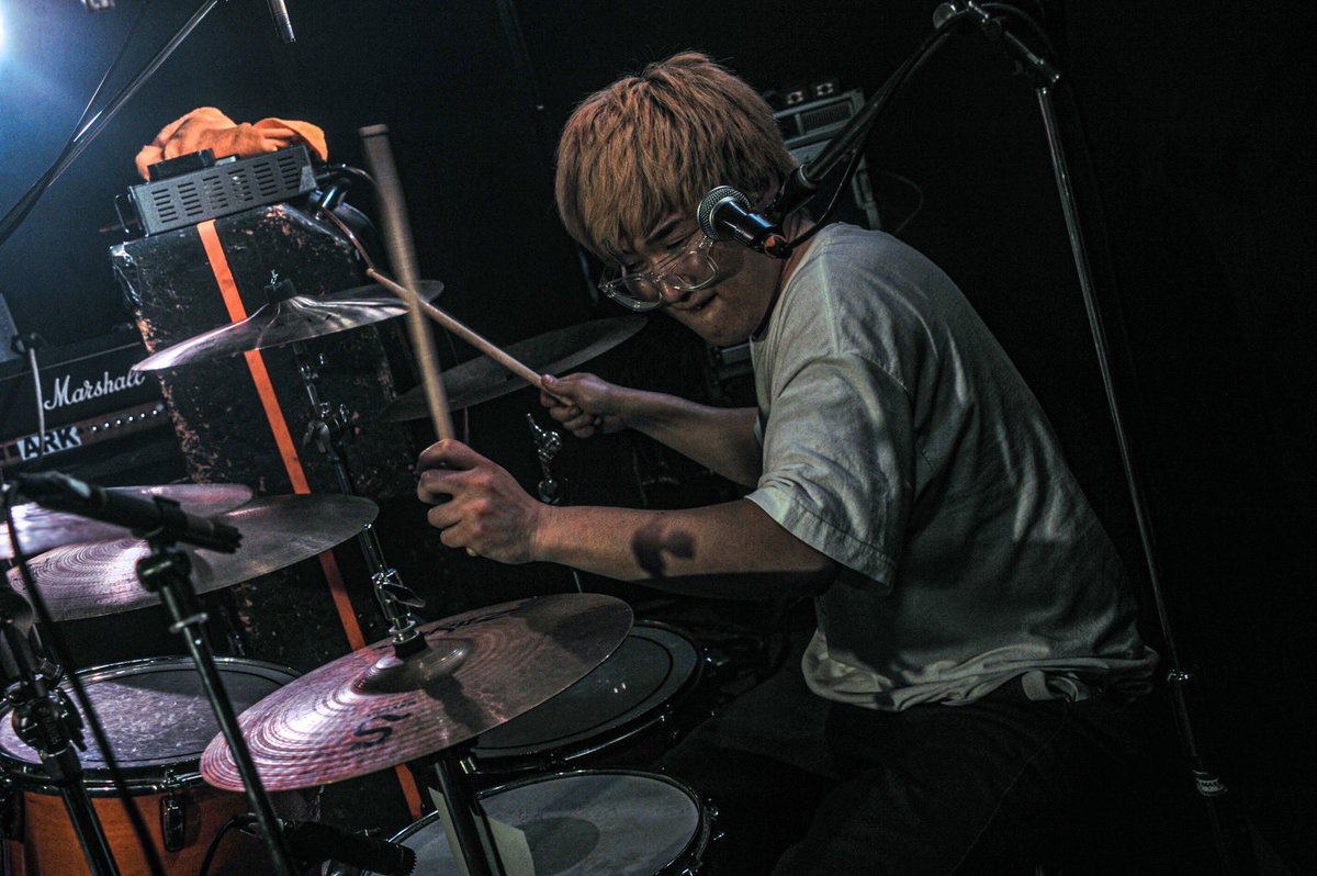 NSHWofficial's tweet photo. 2023年5月27(土)札幌KLUB COUNTER ACTION
⁡
FUCK YOU HEROES pre,"初期衝動宣言 Vol.36 ～聖地回生GIG～"
⁡
photo by 大西麻耶
⁡
#FUCKYOUHEROES 
#Milestonefor10years
#FREEKICK 
#VIEWMORE 
#SLANG 
#1138
#notsohardwork
#punkrock
#reggae
#ska
#poppunk

⁡ https://t.co/dDFRkturyK