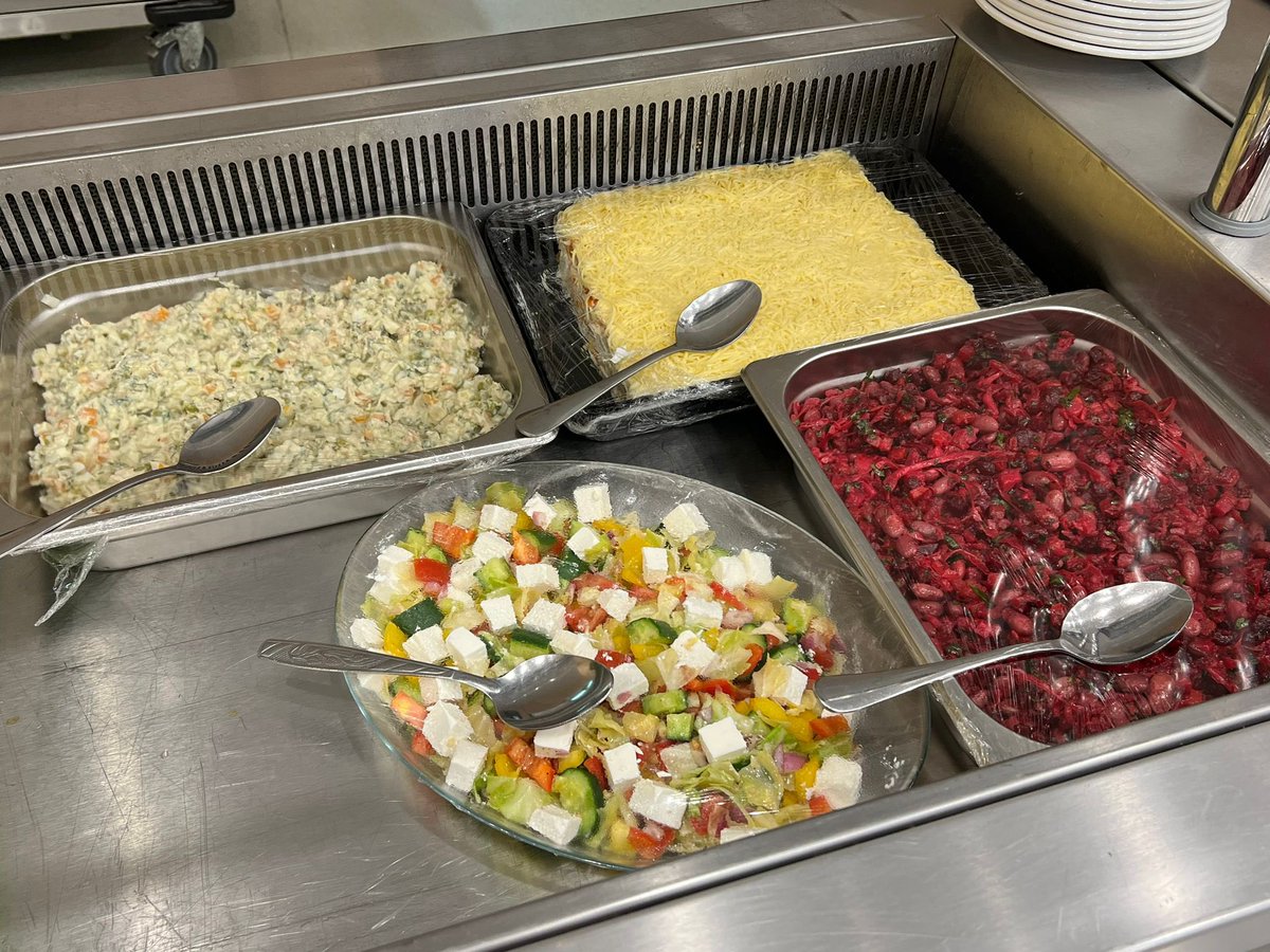 🍽️ What an incredible way to wrap up the 2022-2023 school year! The PTA organised and hosted a scrumptious lunch for all TISA staff as an appreciation for the 2022-2023 school year. Thank you to our PTA who we work closely with to make TISA a wonderful place❤️.#PTAAppreciation