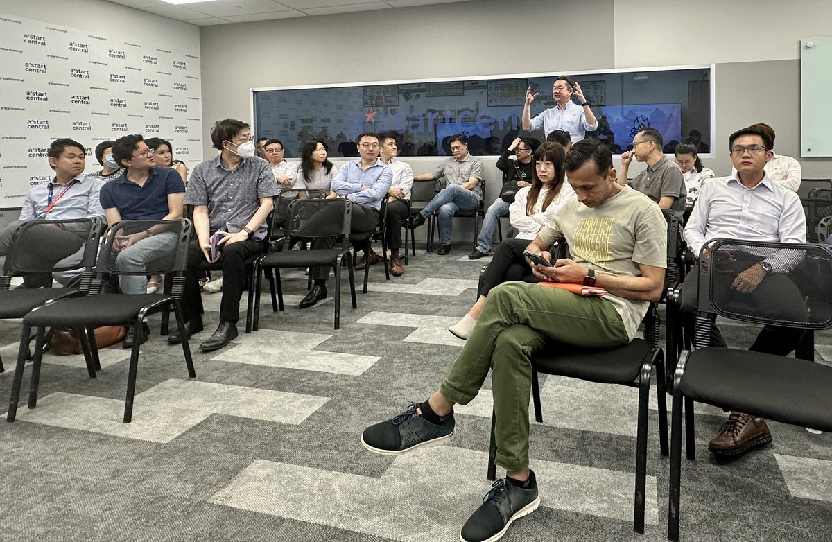 drostontang's tweet image. Privileged to participate in an engaging Tuesday morning conversation on go-to-market China with fellow panelists, entrepreneurs &amp;amp; experts in the audience. 👍

#enterprisesingapore #globalinnovationalliance #xnode #shanghai #shenzhen #astartcentral