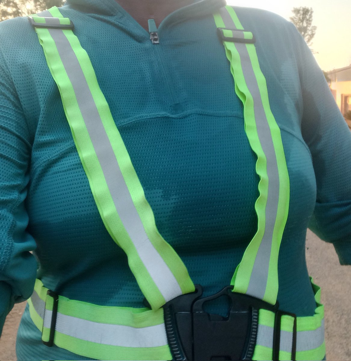 #Team6am #FetchYourBody2023 #TheStreetsAreCalling  #IPaintedMyRun last run for the month and a sweaty one though it was 🥶 🧊 ☃️ . Have an awesome Tuesday