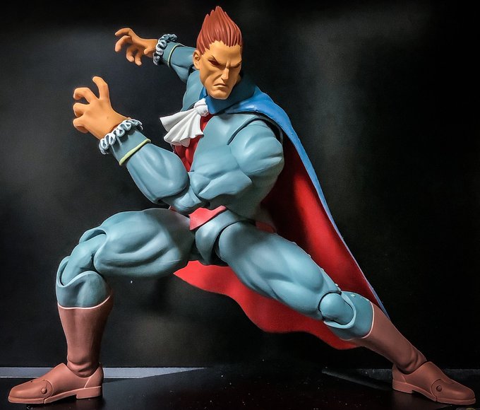 STORMことストームコレクティブルズのデミトリ・マキシモフさんが届きました。
いやー、思ってた以上によく動くなこれ、格ゲーっぽいポーズとかめちゃくちゃ決まる。(h 