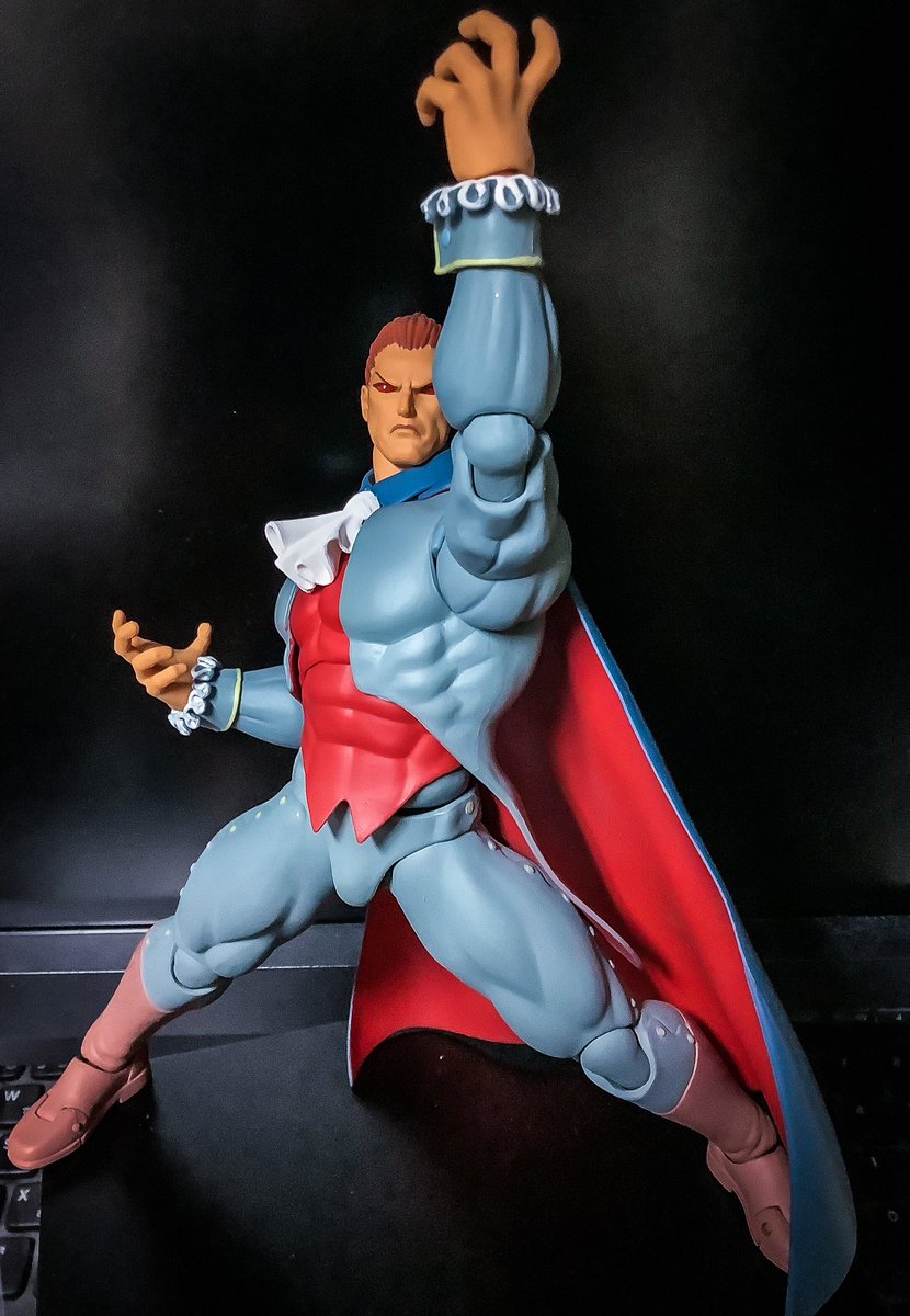 STORMことストームコレクティブルズのデミトリ・マキシモフさんが届きました。
いやー、思ってた以上によく動くなこれ、格ゲーっぽいポーズとかめちゃくちゃ決まる。(h 