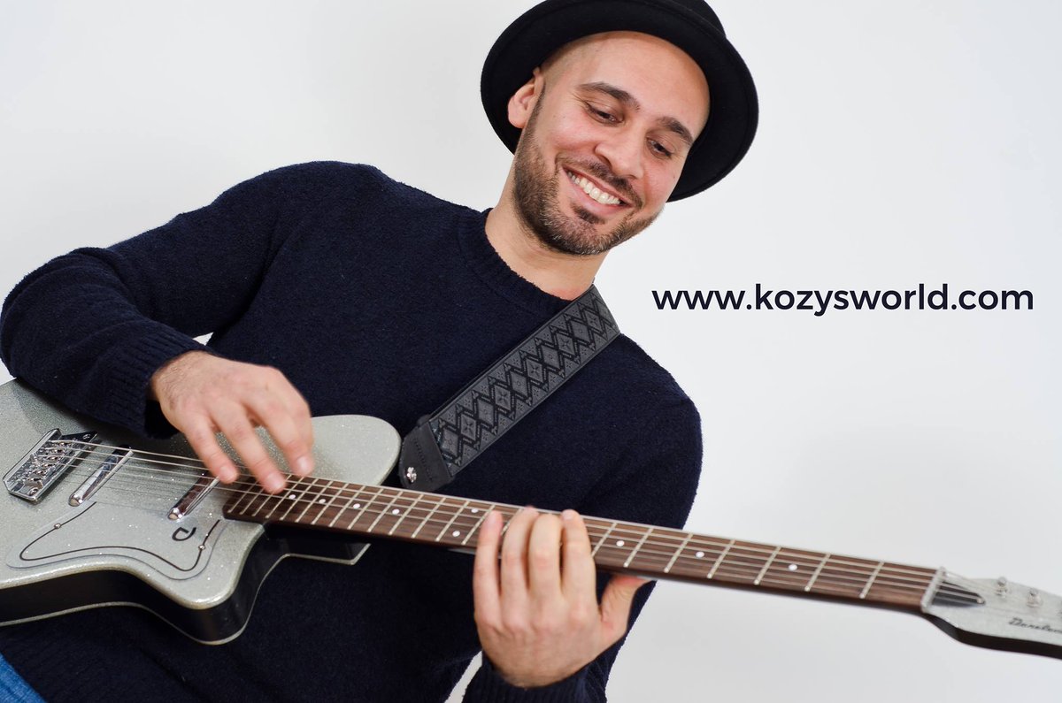 BuskInLondon's tweet photo. Canalside Rhythms this Wednesday at @merchantsqevent 🎶
Catch Al Kose Duo @kozysworld performing! 🕺🎸
5.30pm - 7.30pm
Location - Floating Pocket Park
#Free
#freemusicevent #outdoorconcert #summersounds #canalsiderhythms #merchantsquare #paddington #AlKose #FloatingPocketPark https://t.co/XogMphFNNB