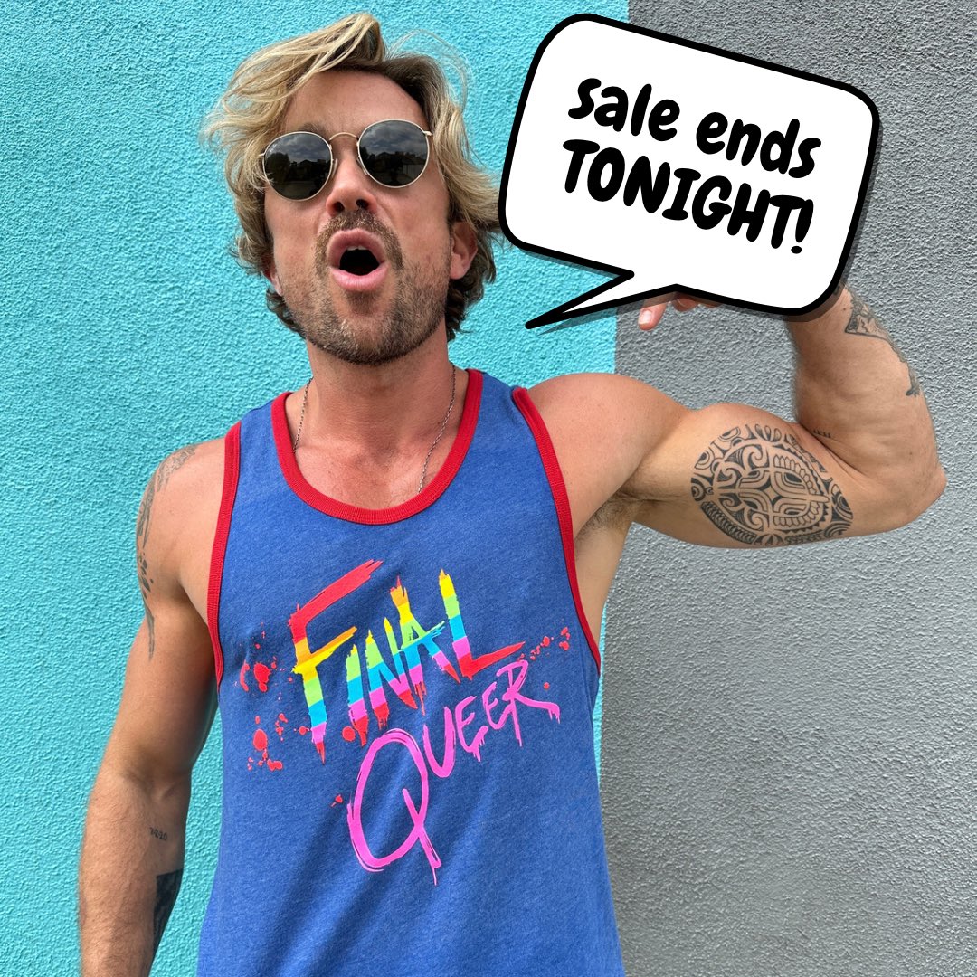 smTownWeirdo's tweet image. #finalboy #finalgirl #finalqueer #horrorfan #queerhorror #queer #lgbtq #pride #halloween #scream #screamqueen #SmallBusiness #shopsmall #MemorialDaySale