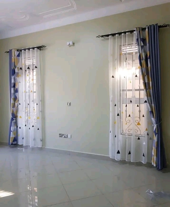 Good morning dear people, here are some curtains to your privacy and aesthetics! Niceness only! Choose a frame you would like to recreate and we serve you accordingly! 0754746449/0770784397. Retweet for a friend. All prices negotiable .