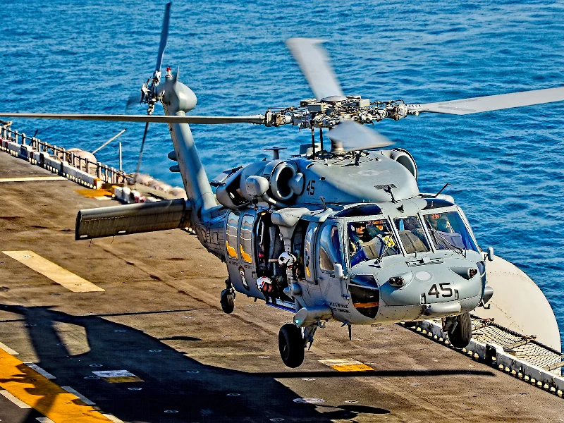TheGeostrata's tweet photo. Indian Navy's Aatmanirbharta
The @indiannavy achieves a significant milestone with the successful maiden landing and take-off of the MH-60R helicopter, enhancing its #antisubmarine warfare, #antisurface warfare, and #surveillance capabilities. https://t.co/B1fKjcDOPn