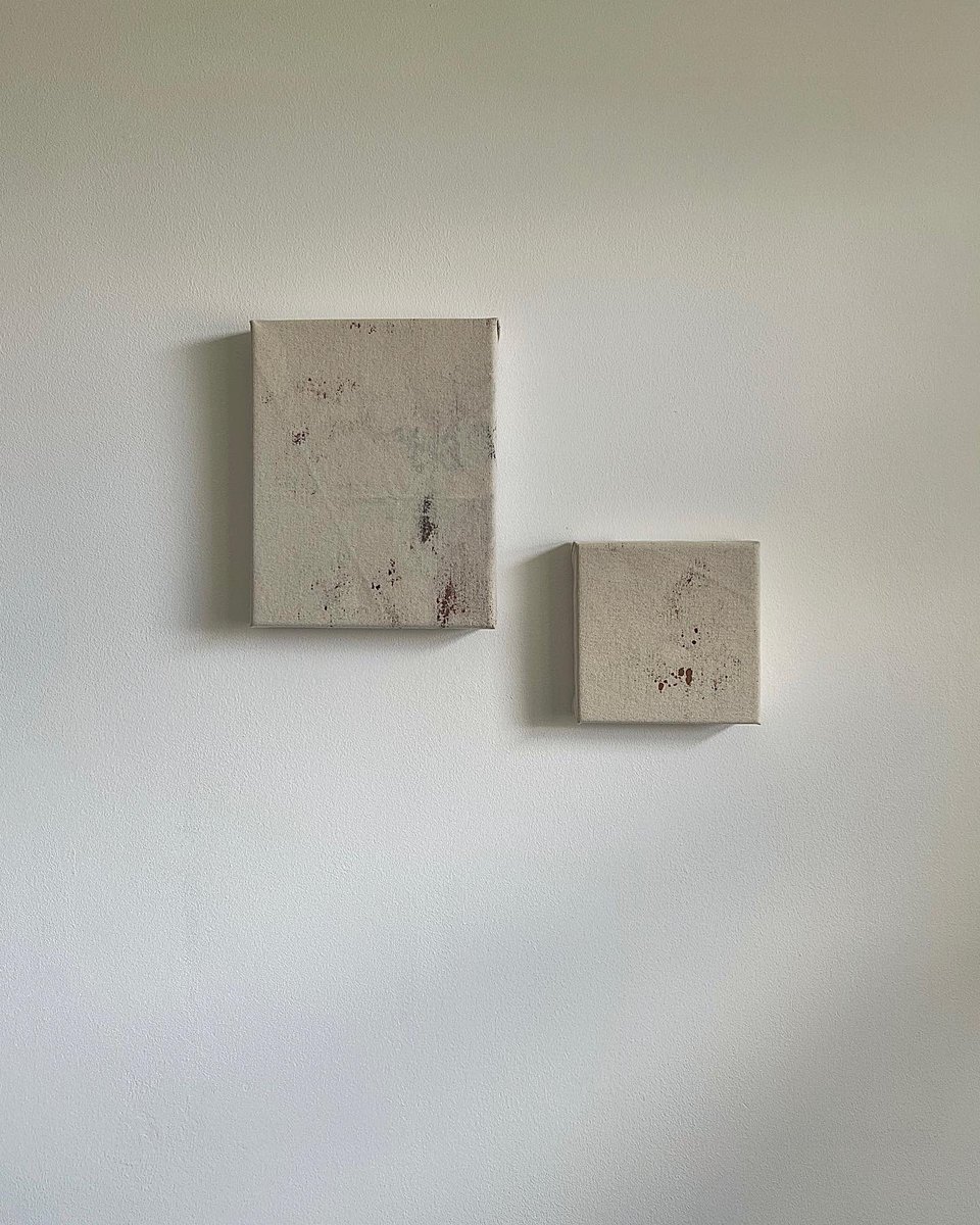 claretumiltyart's tweet photo. Good morning 🤍

#art #availableart #artist #artwork #artlife #artworld #interiors #interiorstyling #homestyling #wallart #femaleartist #irishartist #artforsale #neutralart #neutralhome #rustichome #zara #zarahome #minimalart #minimalhome #modernart #abstract https://t.co/JgHdlzGpdA