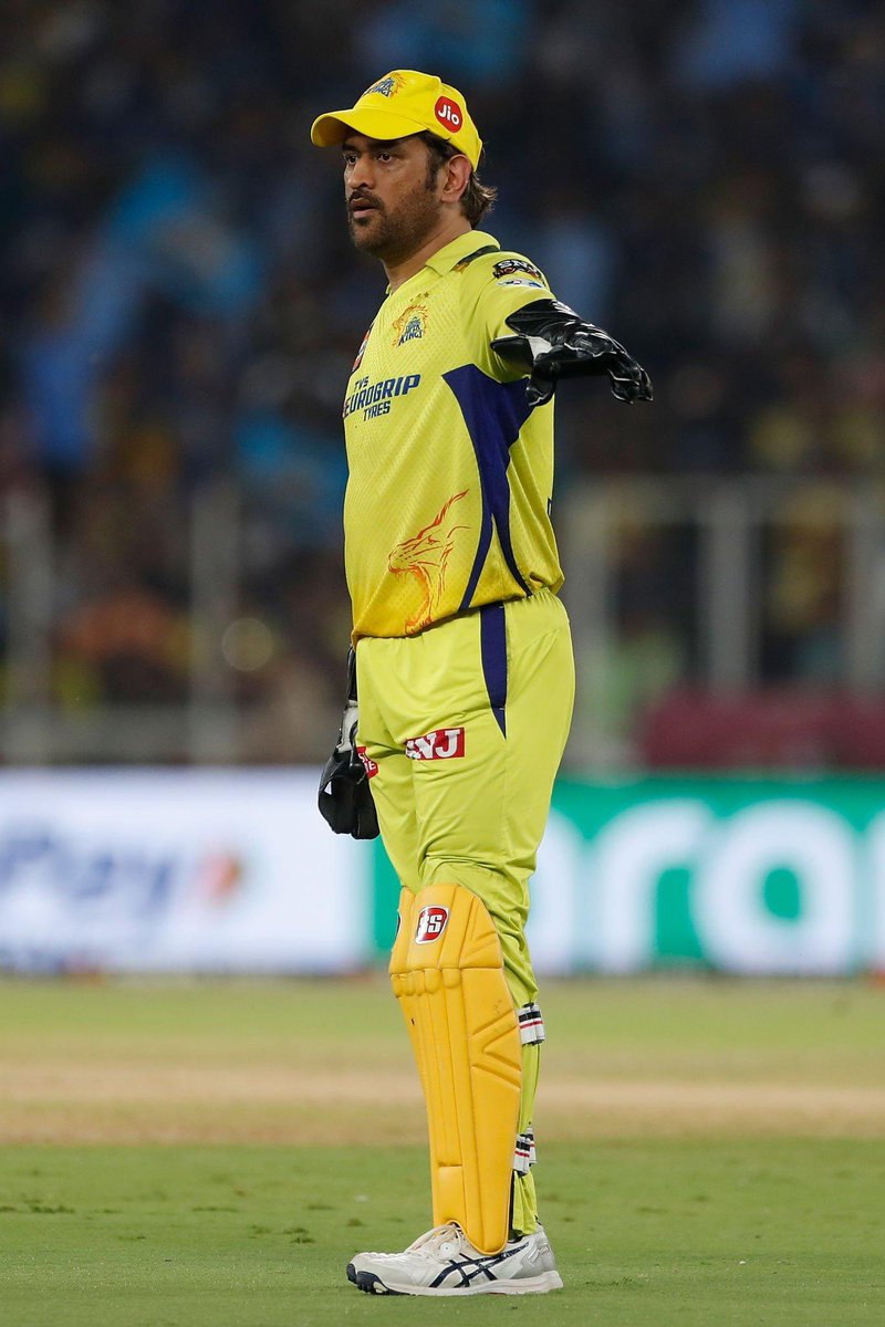AadilLateef's tweet photo. Cool always and comming back next year for another trophy 🏆💛 MSD
#CSKvsGT #MSDhoni𓃵 #cskwin #Dhoni #CaptainCool #cricket #IPL2023Final https://t.co/6CnkBFgFQ3