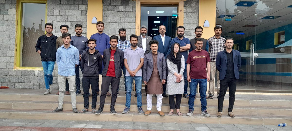 IT_Dept_GB's tweet image. PSEB meetup at Software Technology Park Ghizer.
.
.
.
.
.
..
.
#itdepartmentgb
#DigitalGilgitBaltistan
#DigitalPakistan
#TechnologyNews
#informationtechnology