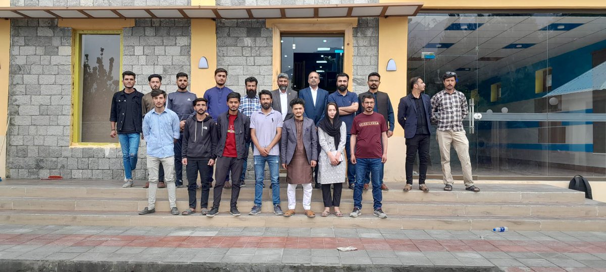 IT_Dept_GB's tweet image. PSEB meetup at Software Technology Park Ghizer.
.
.
.
.
.
..
.
#itdepartmentgb
#DigitalGilgitBaltistan
#DigitalPakistan
#TechnologyNews
#informationtechnology