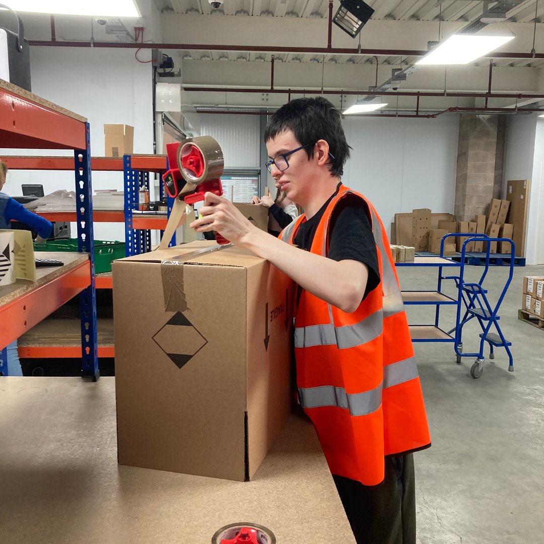 TimHenmanFDN's tweet image. Our Education Programme at the inspiring, special Frank Wise School, provided 100 hours of vital funding for a Jobs Coach to support six students on their #workplacements. It&apos;s vital these young people have the support they need to feel comfortable in their #workingenvironment