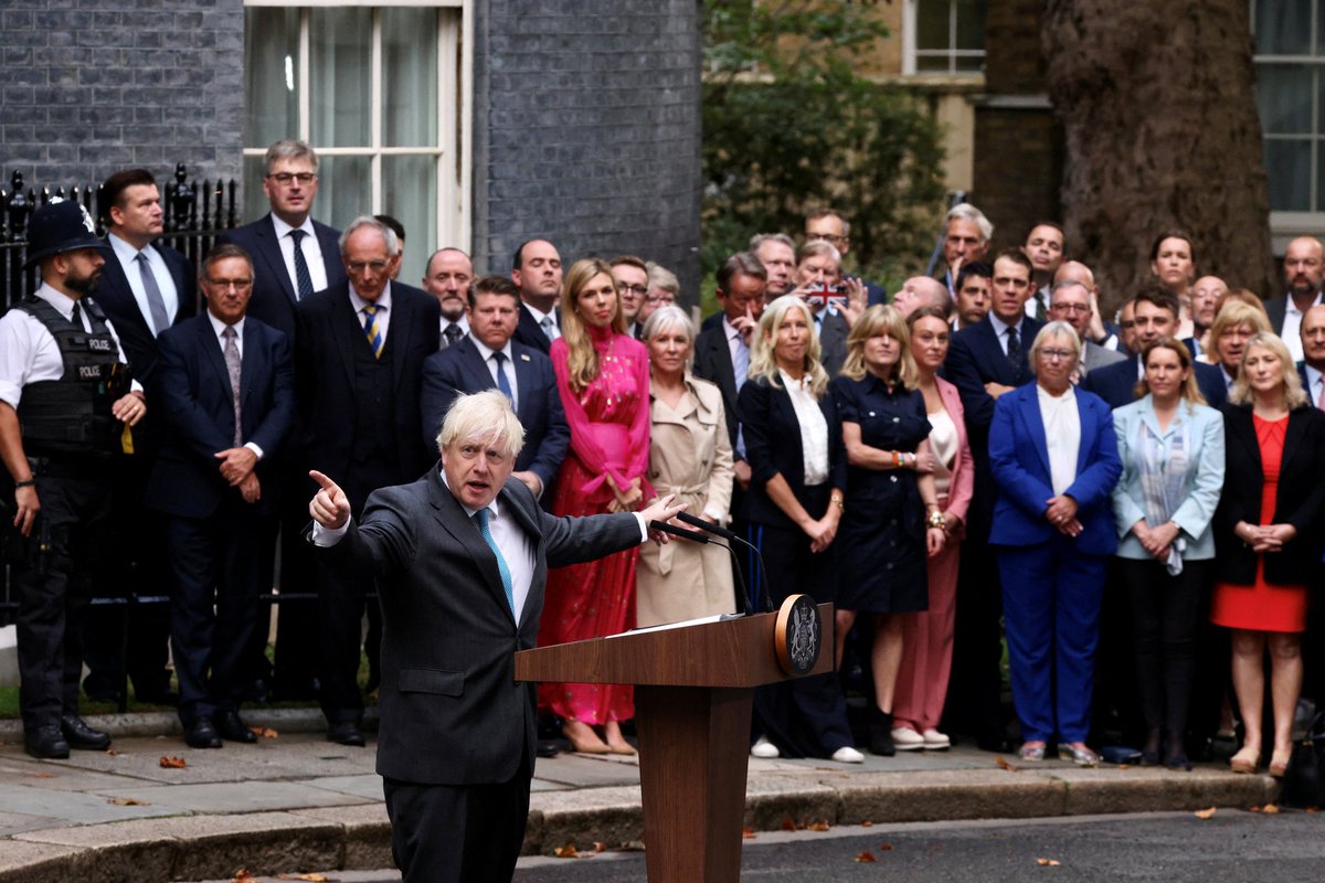 🇬🇧 Boris officially left office as PM 38 weeks ago today (06/09/22)

The coup to remove Boris was a needless act of political suicide

Voters won't forget and the party won't recover - reap what you sow
#BringBackBoris 🇬🇧