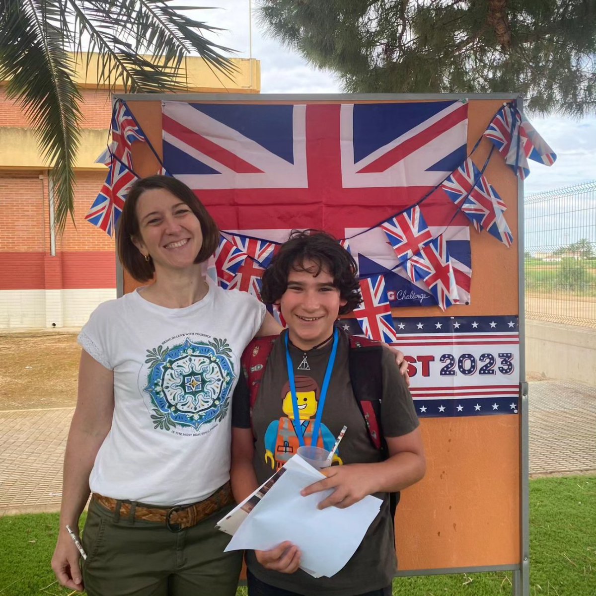 iestarraga's tweet photo. The Big Challenge Awards Ceremony
La entrega de premios del concurso de inglés "The Big Challenge" se ha celebrado hoy en nuestra Aula Verde.
Todos los alumnos participantes han recibido un diploma, un póster y un pequeño recuerdo. https://t.co/8HNIFGq1iW