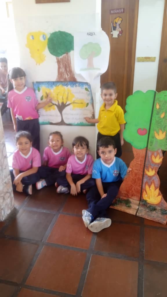 Actividad pedagógica del día del árbol 🌲
<a href="/Berzabethg1/">Berzabethgandicaoficial</a> 
<a href="/Crazet2011/">Crazet2011</a> 
@ZonaEducTachira 
<a href="/01Ptmstachira/">PTMSTACHIRA</a>