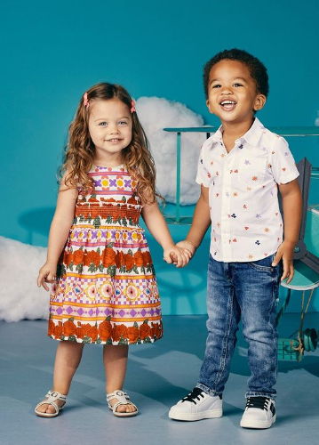 PlazaSenayan's tweet photo. Let's bring some colors!
The collections up to 50% off at GUESS!
Visit Plaza Senayan, Level 2 for more collections.
#LoveGUESSID
#Guesskids
#WhatsOnPlazaSenayan
#PlazaSenayan https://t.co/cXGatFjngm