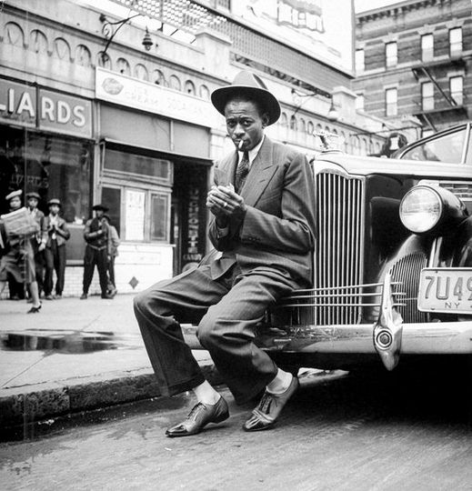 Leroy  Robert Paige, better known as Satchel Paige, was among the first black  players to join an American League when he signed with the Cleveland  Guardians (then known as the Cleveland Indians) on July 7, 1948. He was  42, making him the oldest player to join the league. https://t.co/3A3FVGGXDu