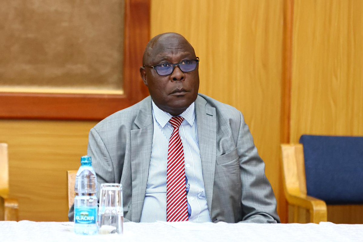 An informed citizenry contributes and participates meaningfully in national dialogues.