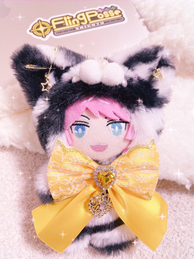 いつぬいリボン みらん様 素敵なぬい服が届きました！乱数ちゃんは完璧な黄色のリボンを持った