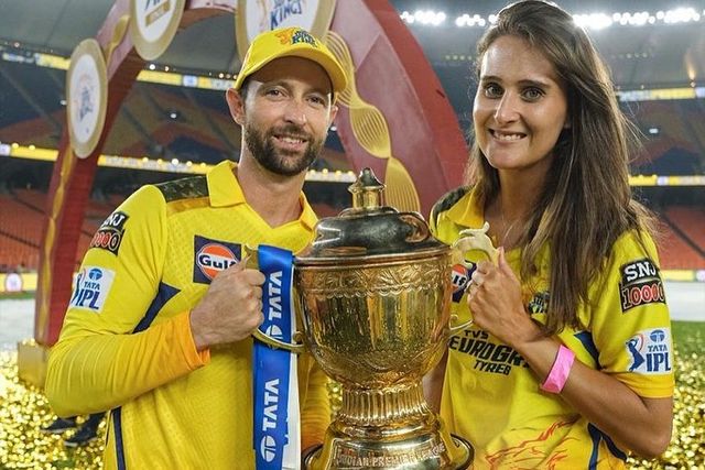 What a memory! Thank you @ChennaiIPL 💛🏆 #Yellove #WhistlePodu #IPL2023