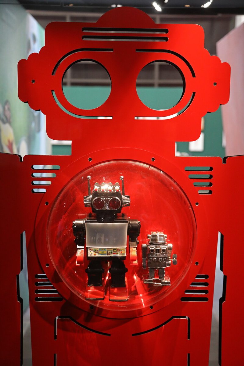 departement13's tweet image. 🤖 “EX MACHINA, l&apos;Homme, la machine et les robots”  

Entre science et imagination : faites un voyage dans le monde fascinant de ces être artificiels à travers une exposition qui s’adresse à tous les publics jusqu&apos;au 29/07.  

Demandez le programme 👉 dpt13.fr/ex-machina