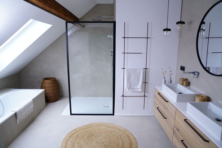 MonCoinDesign's tweet photo. Rénovation d’une salle de bain : nos idées pour embellir votre salle d’eau: %%category%% 

Refaire une salle de bain fait partie des rénovations les plus coûteuses qu’il soit. Il faut prévoir entre 3500 et 5000€ pour une salle de bain de taille moyenne.… https://t.co/BgdtQO5zfw https://t.co/bouKPVyVkX
