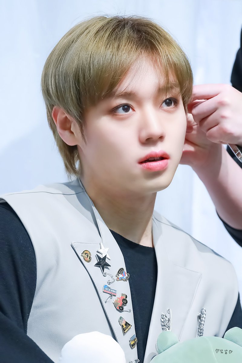 230421 네모즈 팬사인회
#박지훈 #parkjihoon
@Park_Jihoon_twt