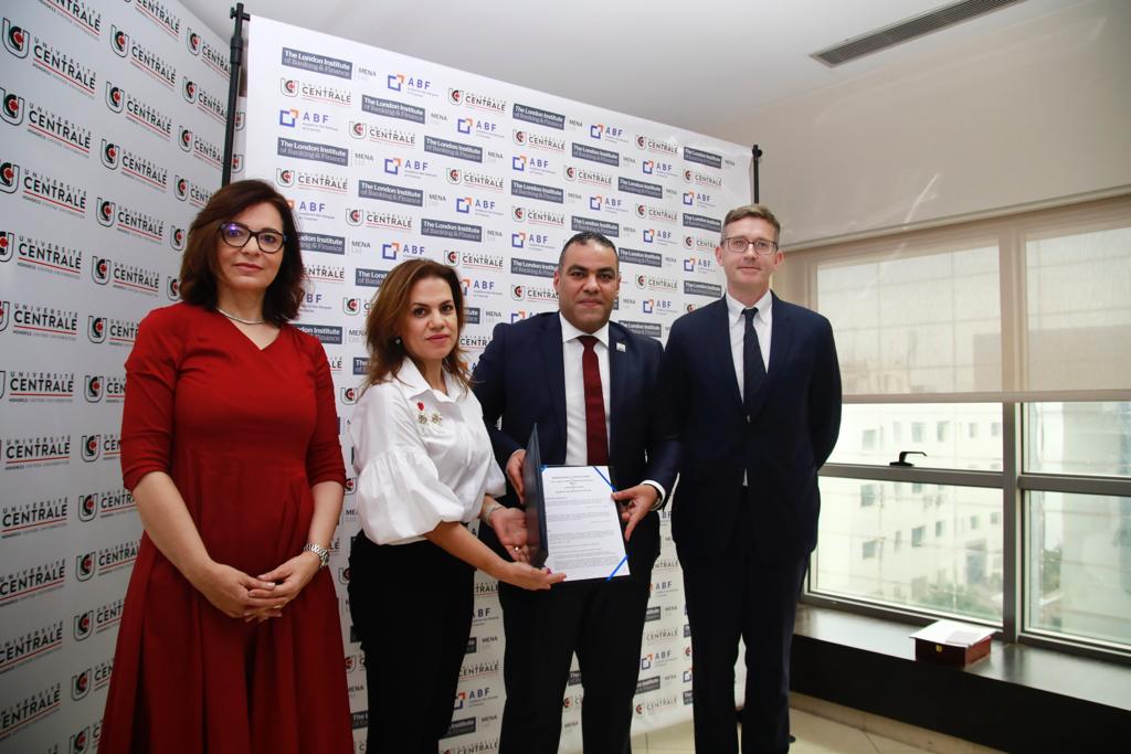 libfmenasia's tweet photo. We've signed an MoU with @UCentrale &amp; Académie des Banques &amp; Finances in #Tunisia, witnessed by @UKinTunisia. The MoU focuses on bringing UK-accredited financial education to the region, marking a milestone for its economic development.

Learn more:  https://t.co/nETRSapqzB https://t.co/yCnXeB7nxt