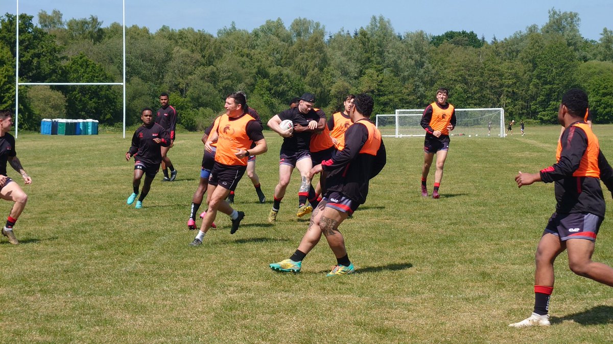 With Round 1 of the @ArmyRugbyLeague Inter-Corps Lawson Cup comp' just  2 days away, @Infantry_RL are back at it. 

Really positive session this morning down in Aldershot, really looking forward to this season!

@ArmyInfantryHQ @irish_guards @CO_5RIFLES @RiflesRegiment @2PARA_HQ