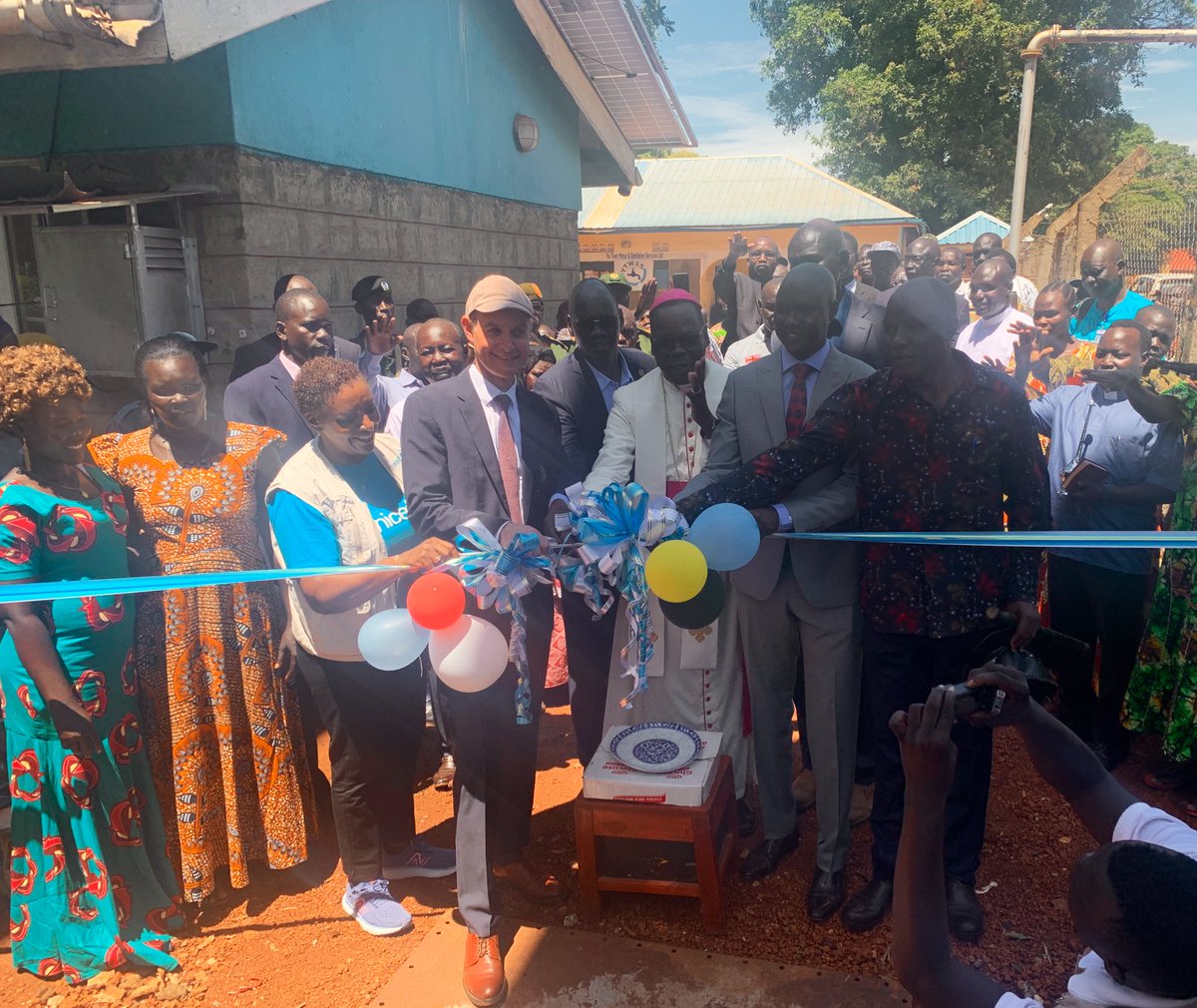 sruf's tweet photo. #Yei Town Water and Sanitation Services will now provide clean &amp; safe drinking #water🚰 for more than 60 thousand people - through water kiosks &amp; household connections.

Thank you @unicefssudan for implementing this with funding from @BMZ_Bund! Let’s celebrate 🥳🎉🎊

#sdg6 #ssot https://t.co/lupn8gbnqZ