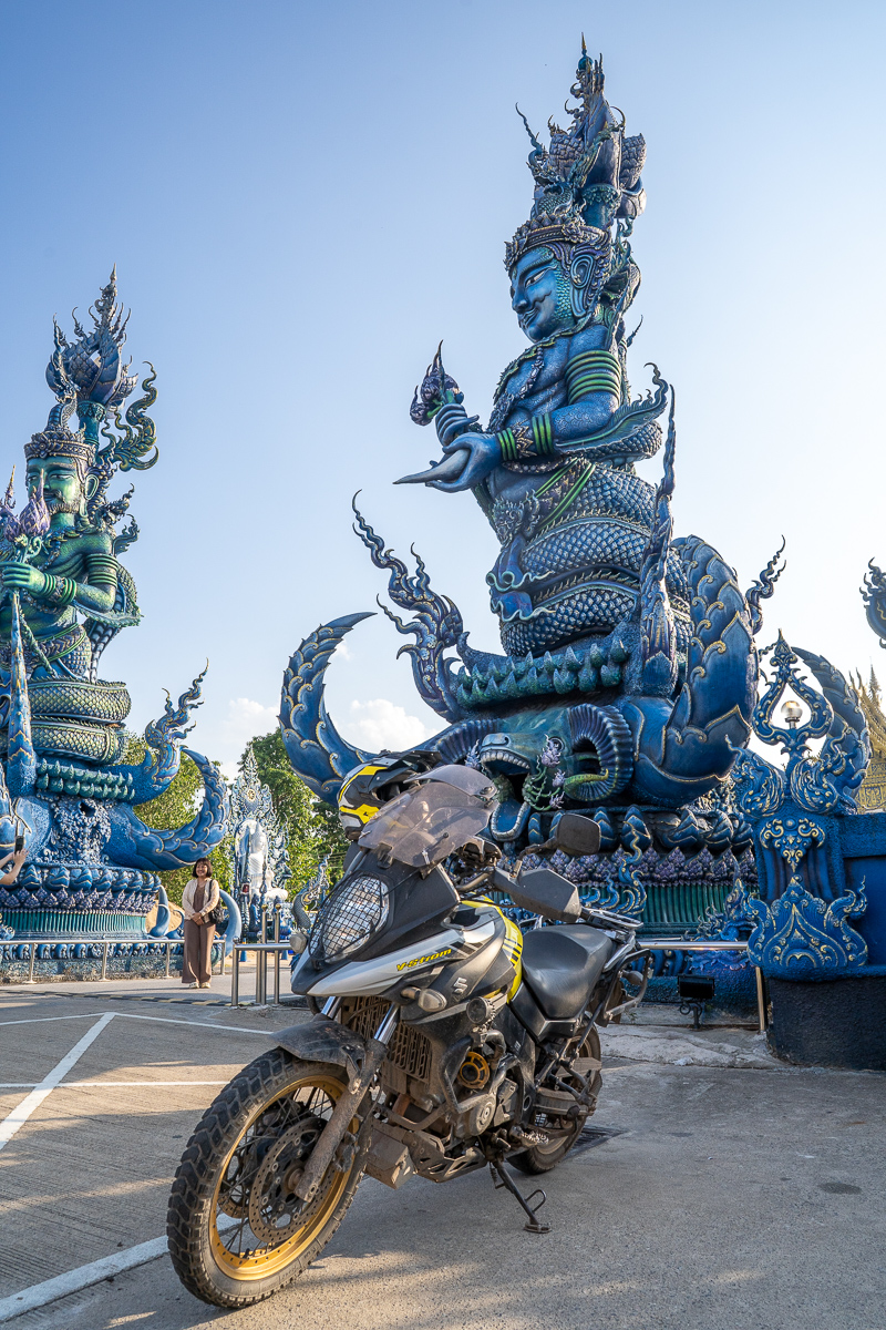 My motorcycle in front of the Blue Temple (Wat Rhong Sua Ten) in Chiang Rai, Thailand. 
#suzuki #vstrom #motorcycle #thailand #chiangrai #temple #bluentemple  #motorcycletrip #sculptuur #bikesofinstagram #roamtheplanet #traveling #wanderlust #triparoundtheworld #overlander