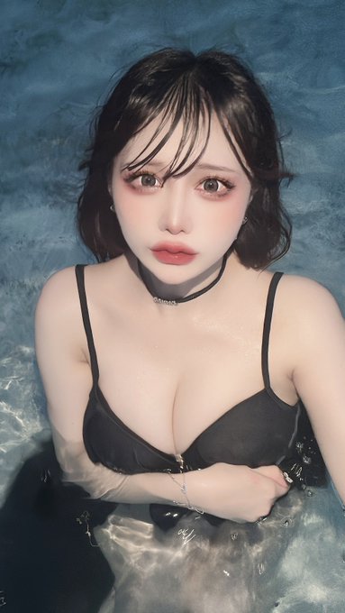 コスプレイヤーmonaのTwitter画像10