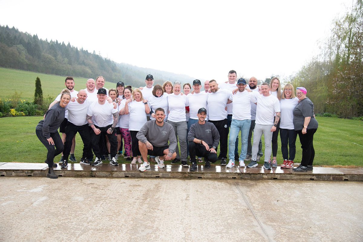 We were privileged to host a very special 4 day retreat for military veterans in April - the retreat offered 24 military veterans help to prioritise their health and wellbeing.

#veteranretreat #retreatvenue #uniqueretreatvenue