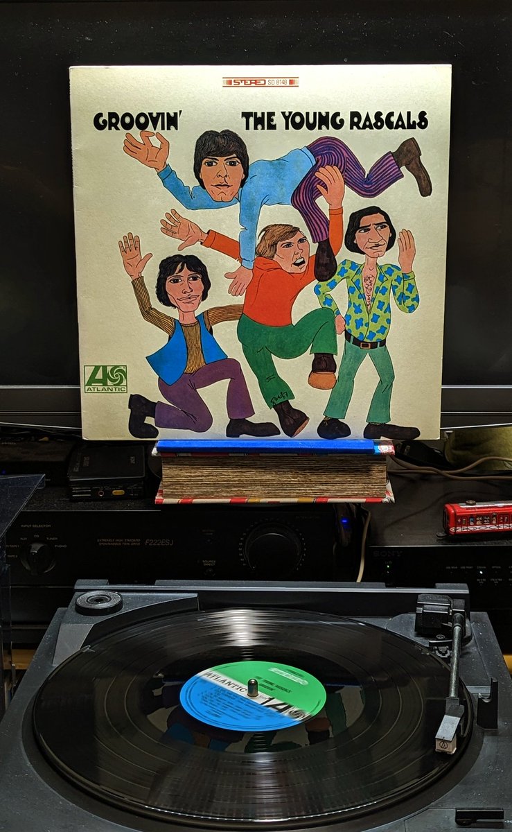 #今日のレコード は
#TheYoungRascals / #Groovin’   (1967)
タイトル曲Groovin’は #山下達郎 #サンデーソングブック のエンディングに使われています。
それでは皆さま、おやすみなさい。