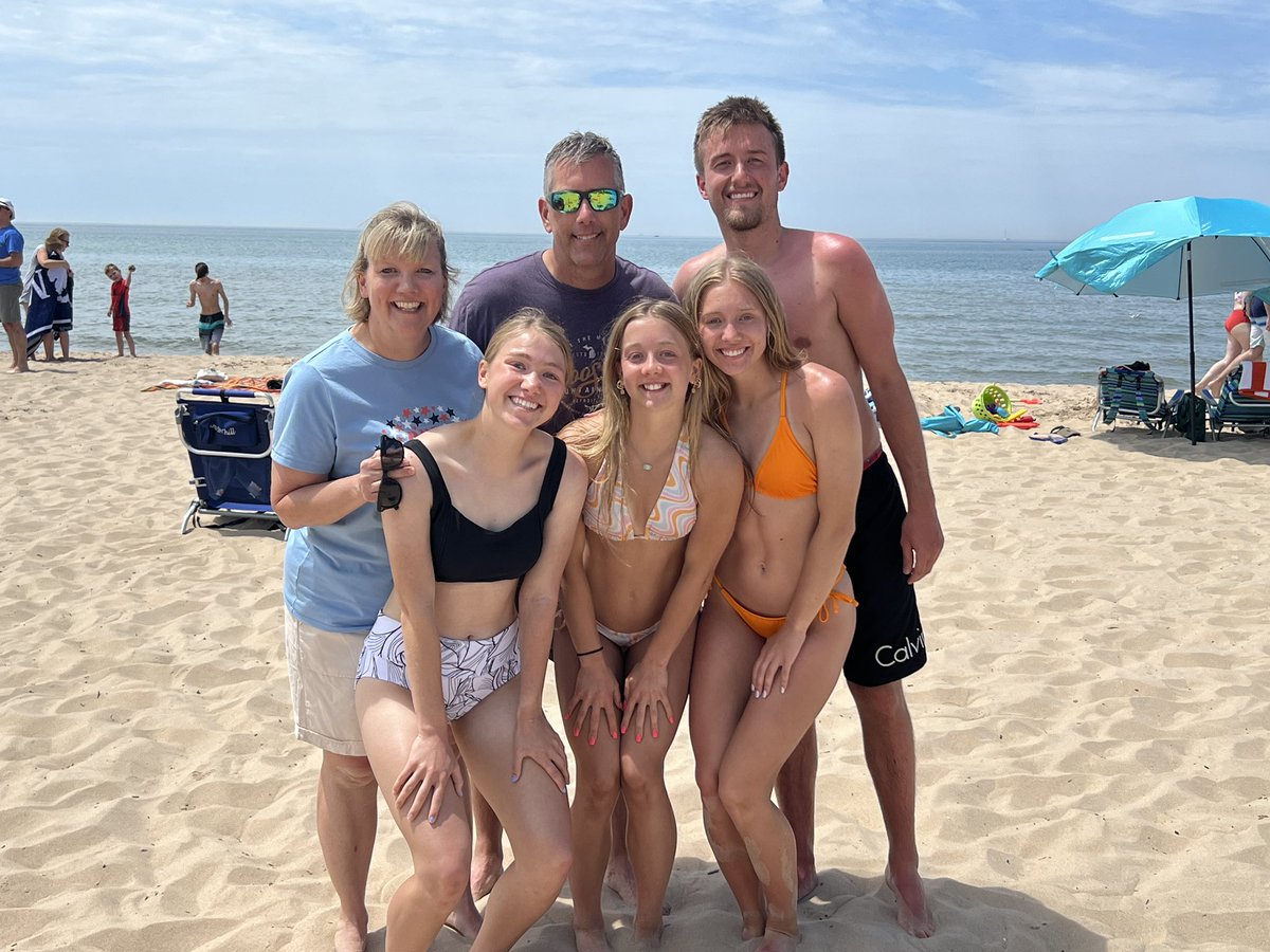 leimbach_stacy's tweet photo. More memories made! 🤍 #southhaven https://t.co/da7feXNrRh