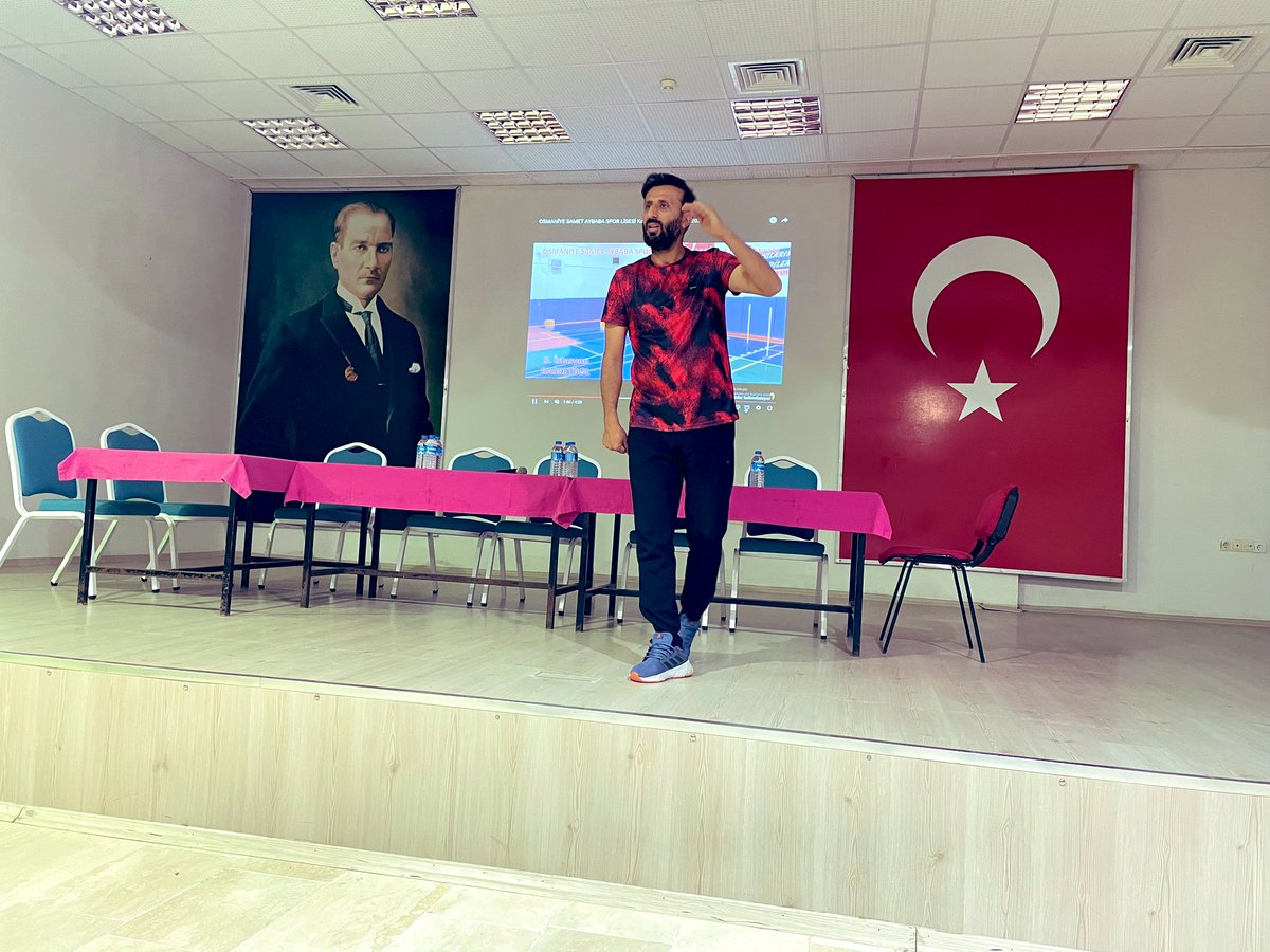 Gençlik ve Spor İlçe Müdürlüğü ve İlçe Milli Eğitim Müdürlüğü koordinesiyle Osmaniye Samet Aybaba Spor Lisesi tarafından İlçemiz Yatılı Bölge Ortaokulu toplantı salonunda öğrencilerimize Spor Lisesi tanıtım semineri düzenlendi.