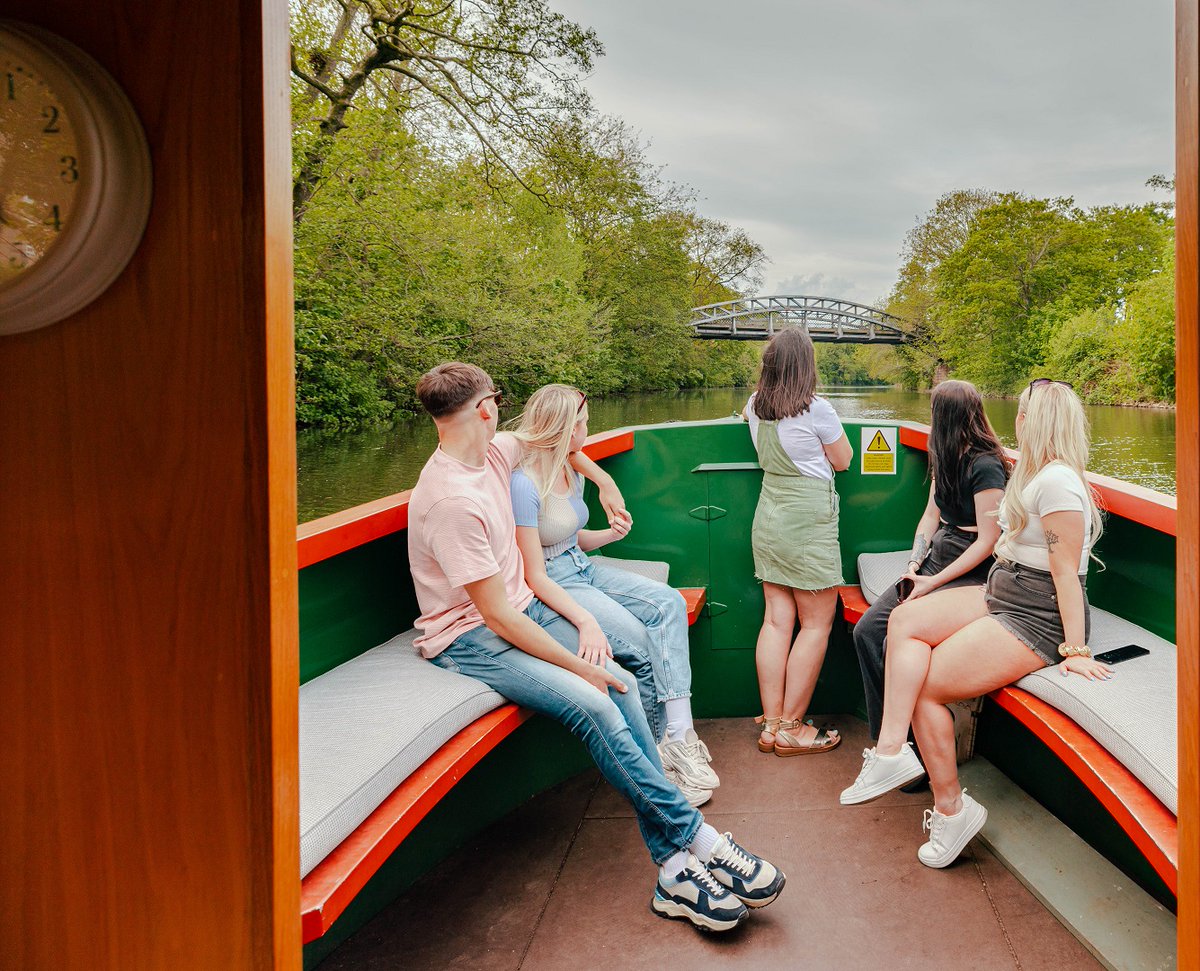 📢Derby Riverboat Trips

📅Until 30 Sep

Relax & enjoy a @DerbyRiverboat 45-minute cruise along the river as you go north to Darley Abbey & back again! Trips are running until the end of September.

Book your tickets here ⬇️
bit.ly/3BYLz7D

#DerbyUK #riverboattrip
4 w