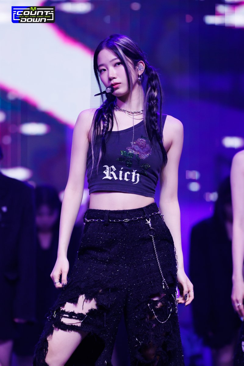 M COUNTDOWN tweet media