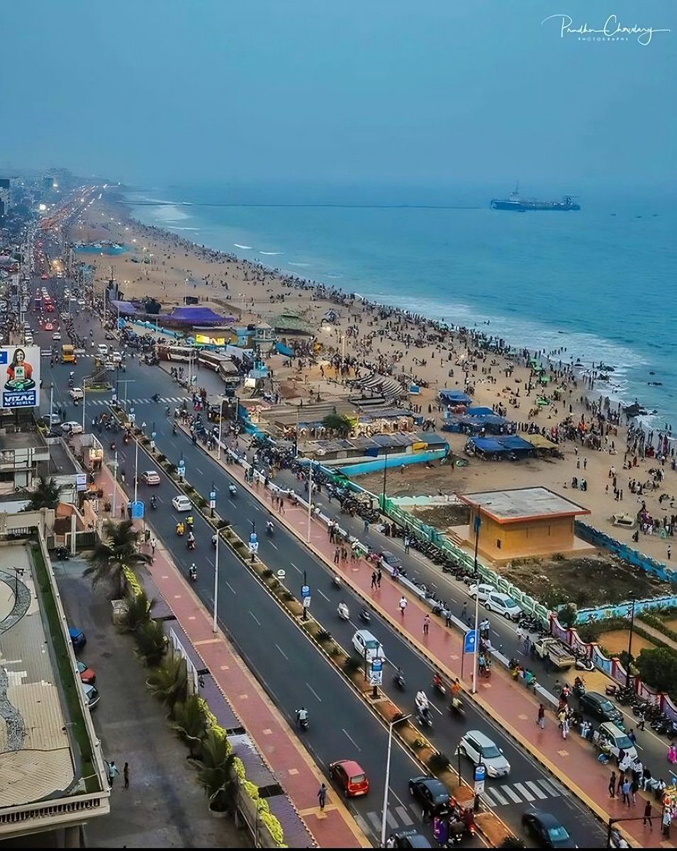 Vertigo_Warrior on Twitter "10 Extremely Beautiful Beach Roads in