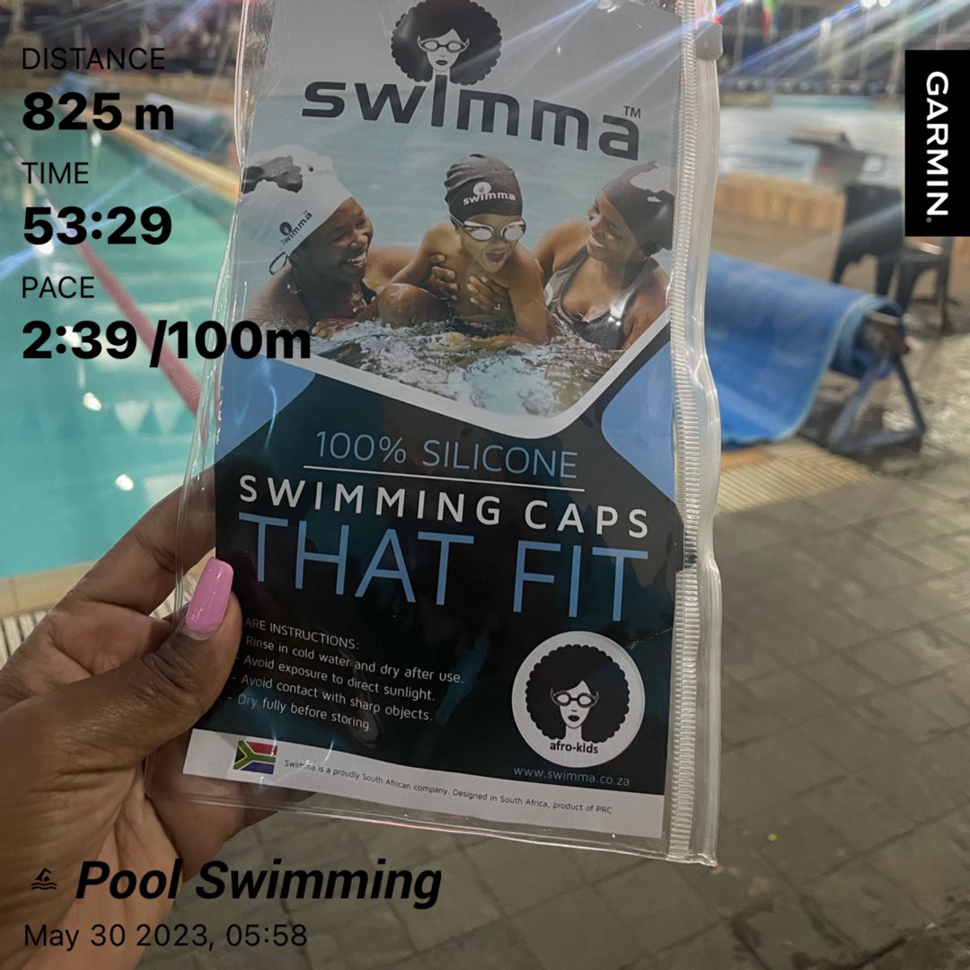 Getting better at swimming is really the best feeling 

We are doing this maan! Proud proud! 

@swimma_caps came through for the braids this morning 🏊‍♀️❤️

Good session 

#FetchYourBody2023 
#RunningWithTumiSole 
#swimming 
#ichosetobeactive