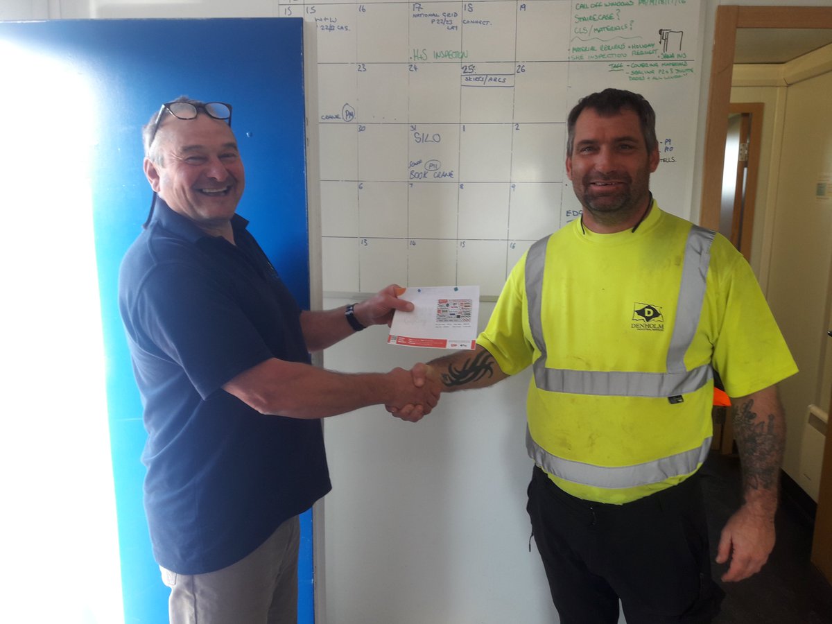 HalsallConstruc's tweet image. 🌟Two of our subcontractors achieved a High Performance Awards at our Exmouth site, both received a £50 voucher for their efforts working in conjunction with the site team to overcome issues as they develop🌟
#HardWork #HighPerformance #Awards #MorningMotivation #Construction