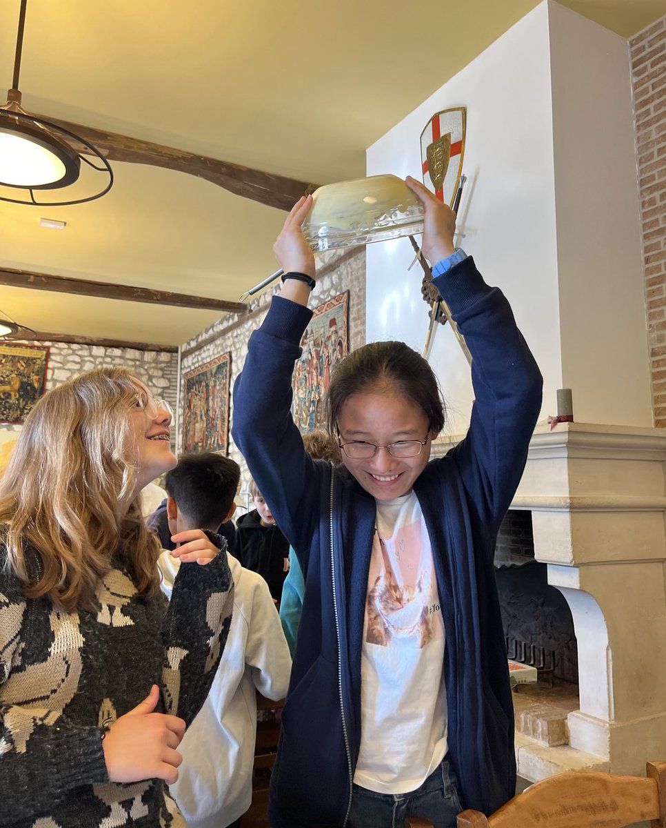 And another super day for the French Trip <a href="/ReigateGrammar/">Reigate Grammar School</a> 

#HappyChildrenDoingGreatThings

Mayo making and Parc Bagatelle!