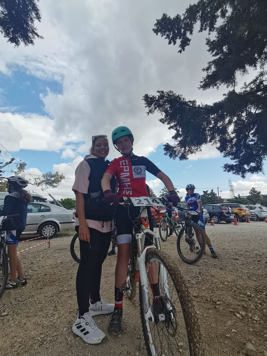 im99_chs's tweet photo. Race Ready
Ermis Cycling Team=#Family
JOIN US at https://t.co/ICfuq0nTW3………
FB : Ermis Cycling Team  @ermiscycling
@tofitsport
@tofitcompany
@VittoriaTires
@vittoriatyres
#cycling #mtb #track #cyclingtraining #mtbtraining #tracktraining #velodrome #roadbike #mtb #girlpower https://t.co/rbZOpMsaQ2